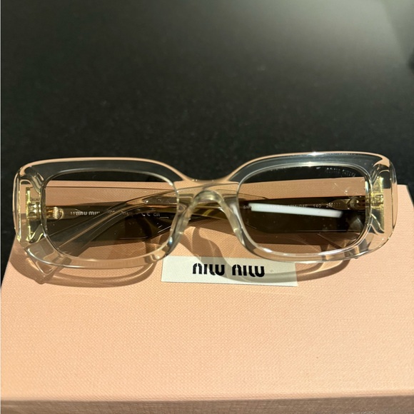 Miu Miu Sunglasses with Pink Velvet Case - Picture 2 of 6